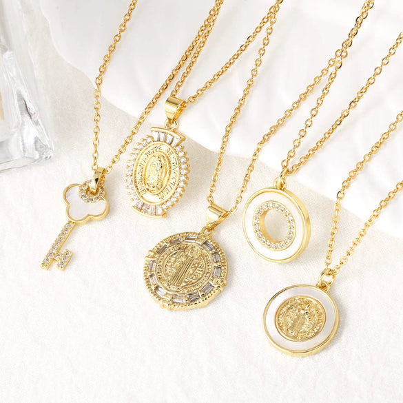 Wholesale Jewelry Copper Plated 18K Gold Geometric Key Pendant Necklace For Women