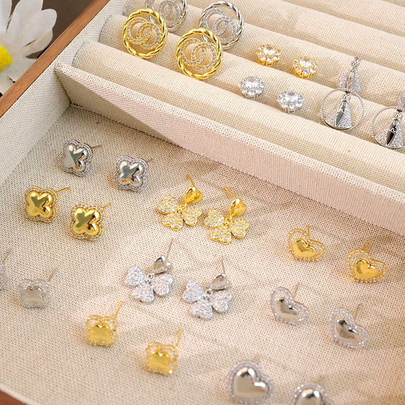 Wholesale Jewelry Copper Real Gold Plated Inlaid Zircon Women's Four Leaf Clover And Heart Shape Earrings