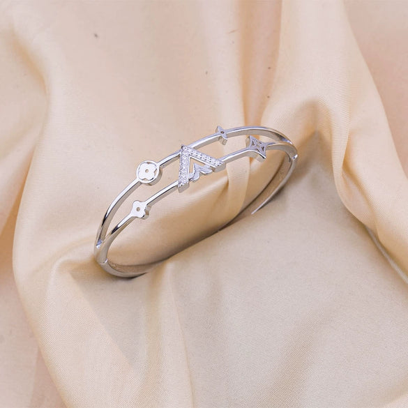 Wholesale Jewelry Copper Simple Light Luxury Electroplating Bracelet For Women