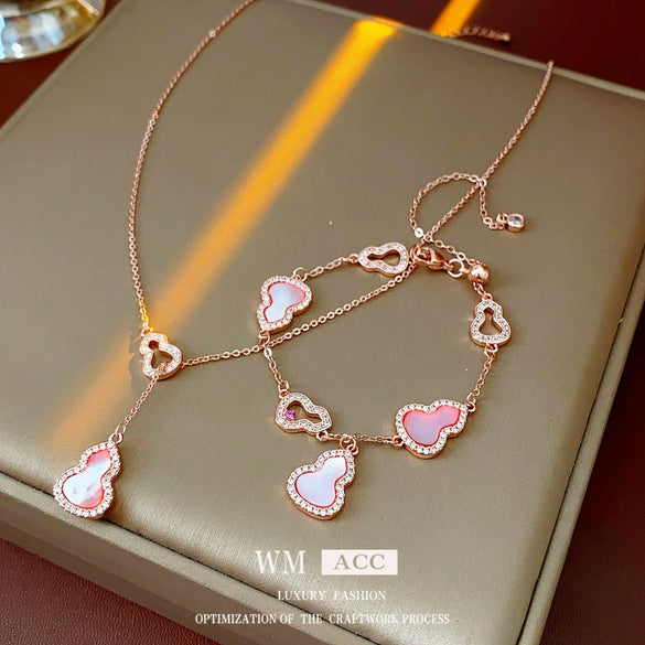 Wholesale Jewelry Copper Zircon Set Plants Flowers Shell Gourd Pendant Set For Women