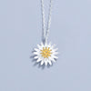 Wholesale Jewelry Daisy Style 925 Sterling Silver Necklace With Electroplating Treatment