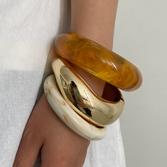 Wholesale Jewelry Elegant Geometric Resin Bracelet Polish Design