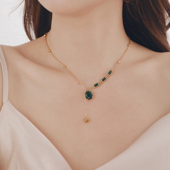 Wholesale Jewelry Elegant Luxurious Romantic Solid Color 304 Stainless Steel Artificial Gemstones 18K Gold Plated Plating Pendant Necklace