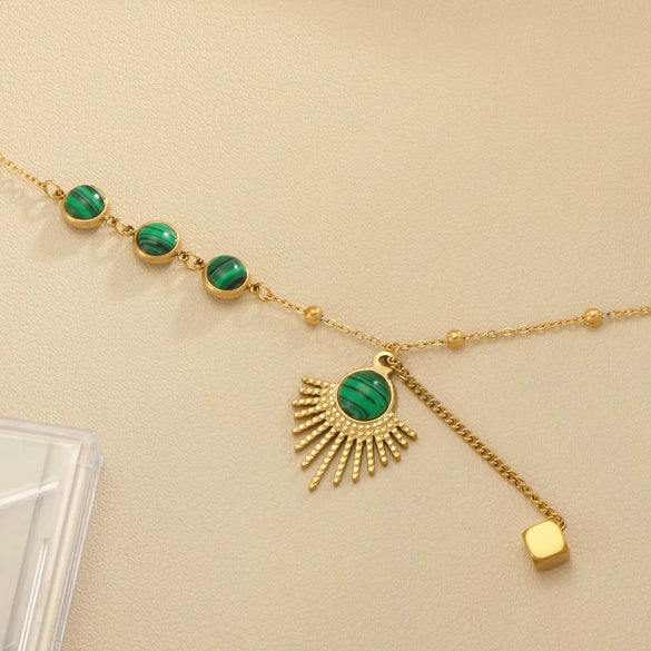 Wholesale Jewelry Elegant Luxurious Round Sector Square Titanium Steel Gem 18K Gold Plated Plating Inlay Pendant Necklace