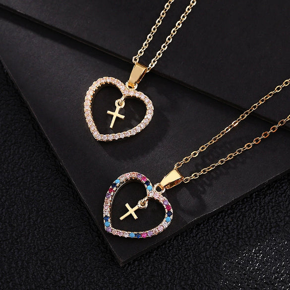 Wholesale Jewelry Exotic Geometric Heartshaped Copper Necklace With Micropaved Colorful Zircon And Electroplating