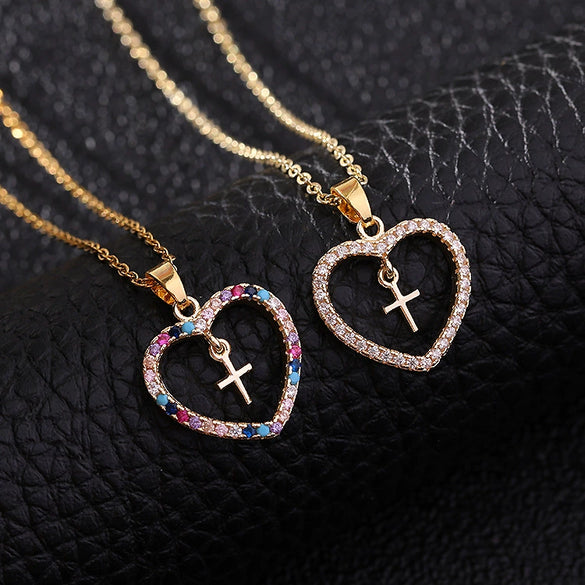 Wholesale Jewelry Exotic Geometric Heartshaped Copper Necklace With Micropaved Colorful Zircon And Electroplating