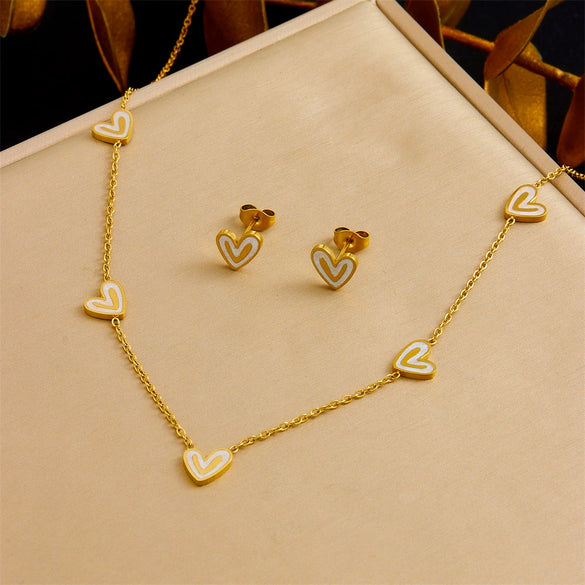 Wholesale Jewelry Fashion Exquisite Stainless Steel Love Pattern Earrings Necklace Bracelet Set With Electroplating Treatment