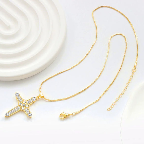 Wholesale Jewelry Fashion Geometric Copper Cross Pendant Electroplated Clavicle Chain For Women