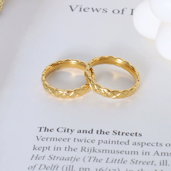 Wholesale Jewelry Fashionable Ring Titanium Steel 18K Gold Plated Rhombus Geometric Electroplated