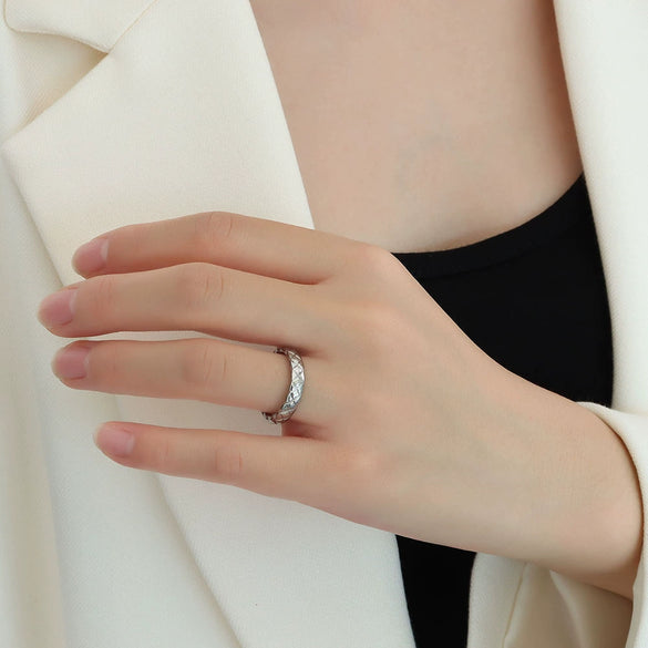 Wholesale Jewelry Fashionable Ring Titanium Steel 18K Gold Plated Rhombus Geometric Electroplated
