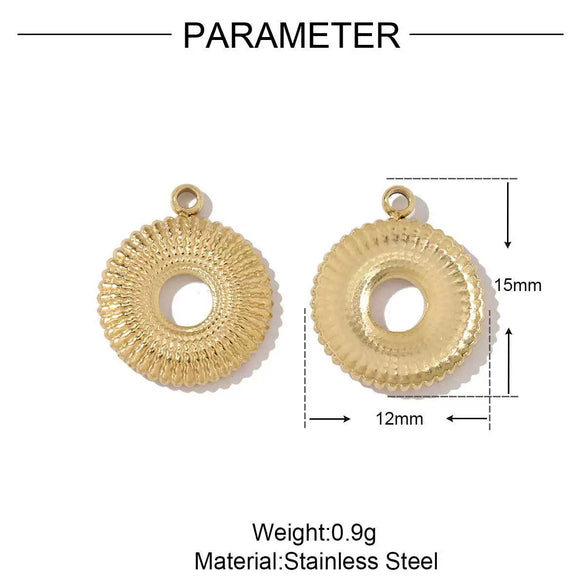 Wholesale Jewelry French Retro Geometric Daisy Strawberry Disc Titanium Steel Stainless Steel Electroplated Necklace Pendant Accessories