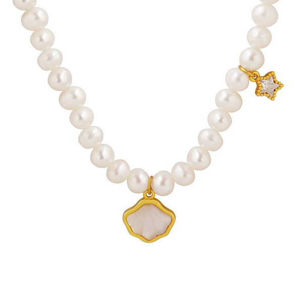 Wholesale Jewelry French Retro Natural Freshwater Pearl Copper Pendant White Seashell Non Fading Titanium Steel Geometric Electroplated Necklace