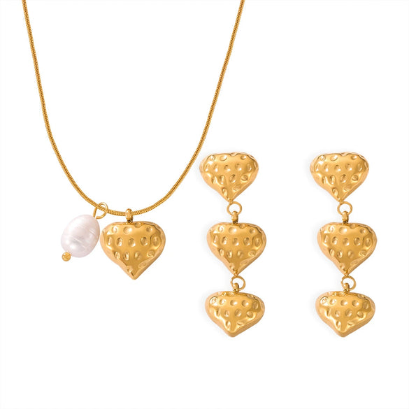 Wholesale Jewelry Fresh Water Pearl Geometric Love Pendant 316L Stainless Steel Gold Plated