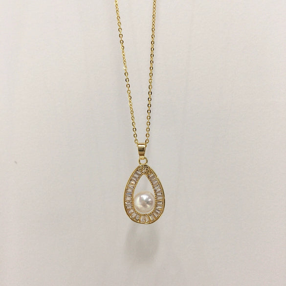 Wholesale Jewelry Freshwater Pearl Copper Pendant Dropshaped Round Minimalist Style