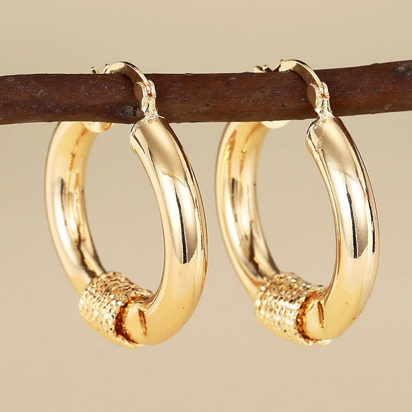 Wholesale Jewelry Geometric Copper Electroplated Highend Light Luxury Women's Ring Ear Buckle