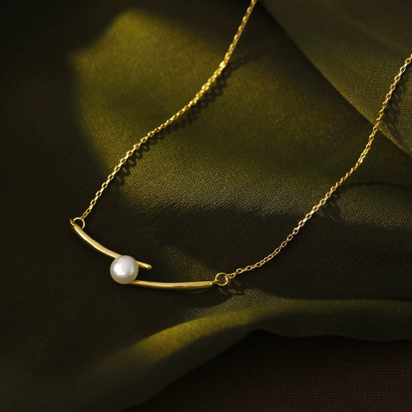 Wholesale Jewelry Geometric Copper Snake Bone Chain Pendant Necklace For Women With Electroplating Treatment