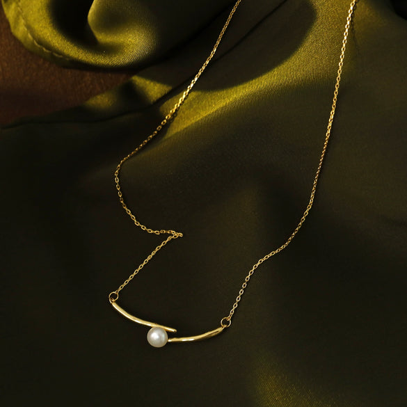 Wholesale Jewelry Geometric Copper Snake Bone Chain Pendant Necklace For Women With Electroplating Treatment