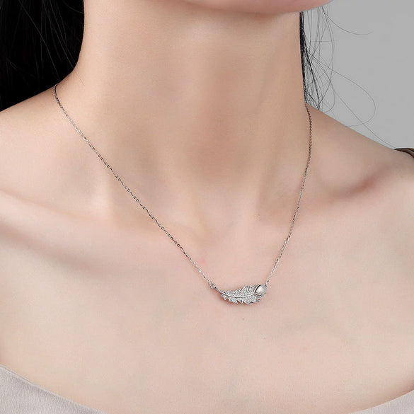 Wholesale Jewelry Geometric Leaf 925 Sterling Silver Zirconembedded Electroplated Pendant Necklace For Women