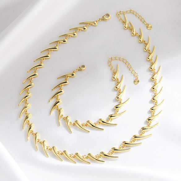 Wholesale Jewelry Geometric Spiked Thorns Copper Necklace For Women With Electroplating