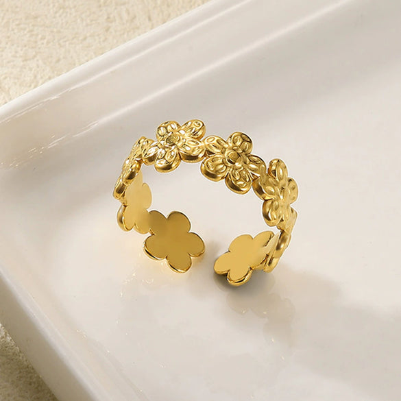 Wholesale Jewelry Geometric Stainless Steel Flower Ring 18K Goldplated