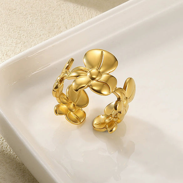Wholesale Jewelry Geometric Stainless Steel Flower Ring 18K Goldplated