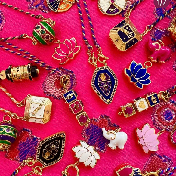 Wholesale Jewelry Geometric Style Copper Goldplated Love Pendant Necklace