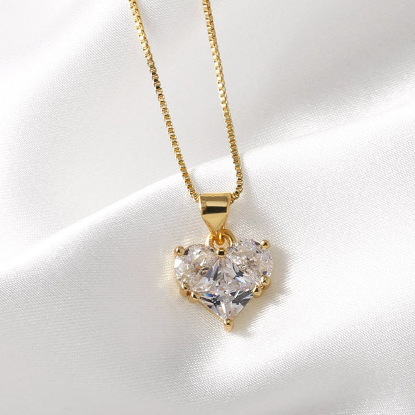 Wholesale Jewelry Heart Pendant Necklace Women's Gold Plated Copper Zircon With Geometric Design And Electroplating Process
