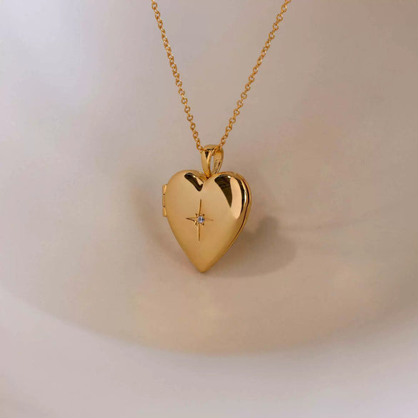 Wholesale Jewelry Heart Shape Zircon Copper Titanium Steel Real Gold Plated Openable Photo Album Necklace