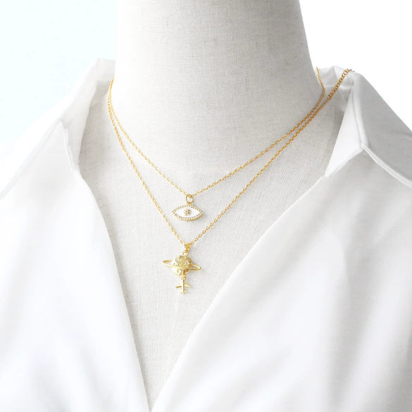 Wholesale Jewelry Heartshaped Copper Geometric Airplane Pendant Necklace With Electroplating