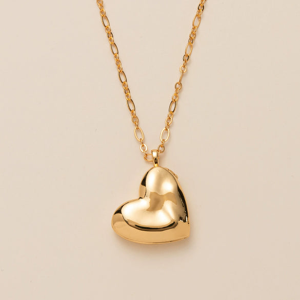 Wholesale Jewelry Heartshaped Copper Pendant Necklace With Gold Plated Electroplating For Women