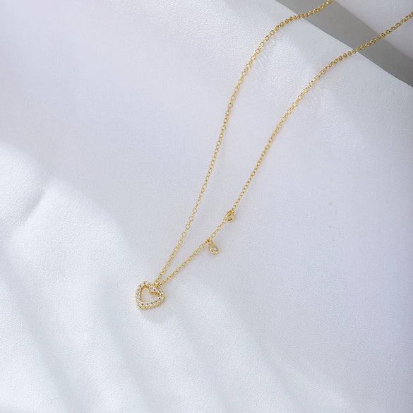 Wholesale Jewelry Heartshaped 925 Sterling Silver Cut Out Diamond Necklace For Women