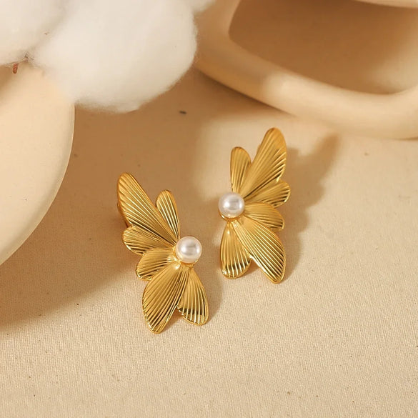 Wholesale Jewelry High Sense Niche Exaggerated Pearl Stainless Steel Geometric Butterfly Wings Electroplated Earrings For Ladies
