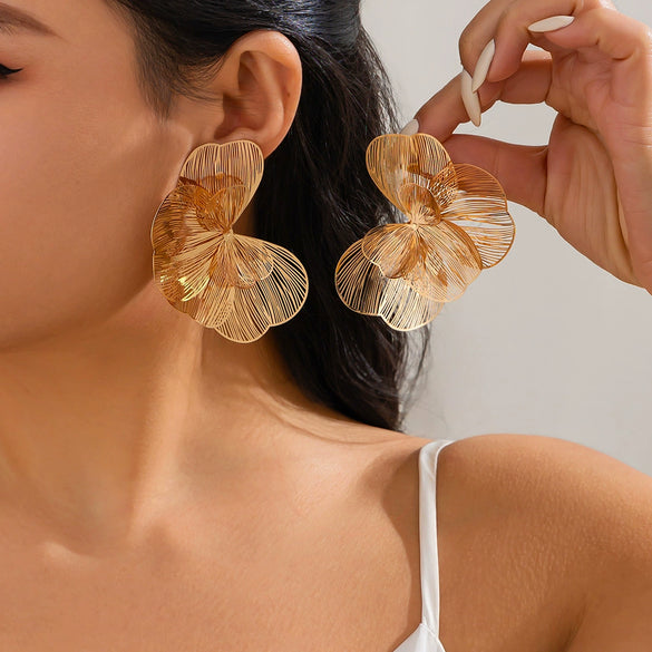 Wholesale Jewelry Highend Hollow Ginkgo Leaf Flower Metal Earrings Copper Electroplating For Women