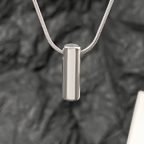Wholesale Jewelry Hip Hop Punk Rivet Cross Pendant Necklace Alloy Stainless Steel Geometric Electroplating Unisex