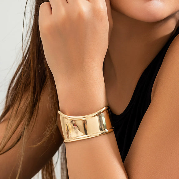 Wholesale Jewelry Hiphop Style Simple Gloss Irregular Alloy Geometric Vshaped Electroplated Bracelet For Women