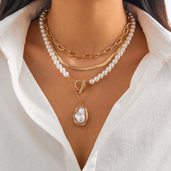Wholesale Jewelry Ins Style Geometric Alloy Disc Pendant Imitation Pearl Multilayer Clavicle Chain Copperclad Iron Iron Copper Alloy Electroplated