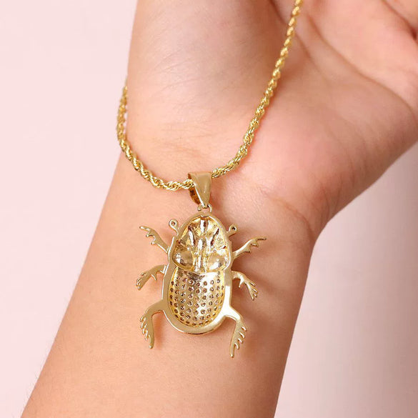 Wholesale Jewelry Insect Zodiac Style Copper Zircon Electroplated Inlaid Twist Chain Pendant Necklace