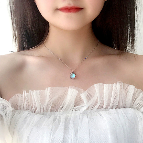 Wholesale Jewelry Insects Geometric Mori Style Moonstone 925 Sterling Silver Pendant Necklace