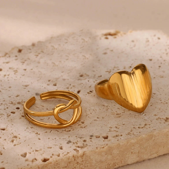 Wholesale Jewelry Light Luxury Electroplated Stainless Steel Heartshaped Ring For Women
