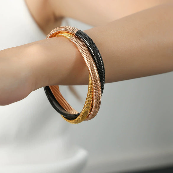 Wholesale Jewelry Light Luxury Fashion Gold Plated 316L Stainless Steel Snake Shaped Winding Elastic Bracelet For Women
