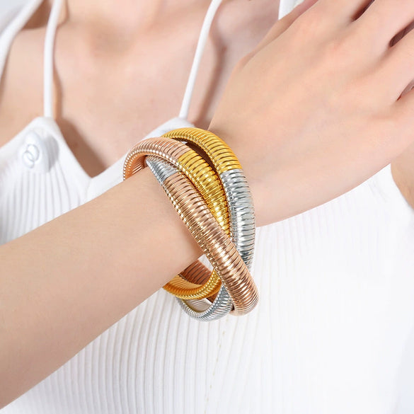Wholesale Jewelry Light Luxury Fashion Gold Plated 316L Stainless Steel Snake Shaped Winding Elastic Bracelet For Women
