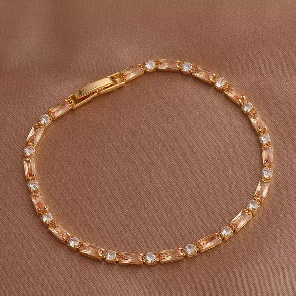 Wholesale Jewelry Light Luxury Geometric Copper 18K Electroplated Rectangular Horizontal Claw Chain Threepiece Set For Women