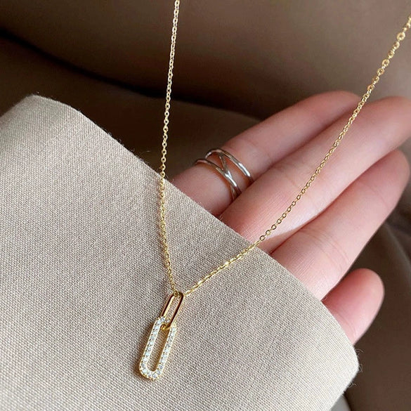 Wholesale Jewelry Light Luxury Geometric Double Ring Pendant 925 Sterling Silver Necklace With 14K Gold Plating And Microinlay Ochain For Women