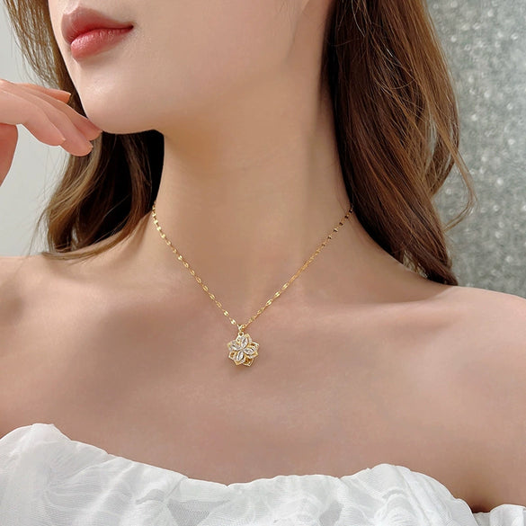 Wholesale Jewelry Light Luxury Geometric Fourleaf Clover Titanium Steel Necklace With Mixed Gemstone Pendant And Water Chain Microinlaid With Diamonds