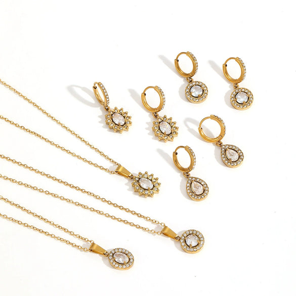 Wholesale Jewelry Light Luxury Geometric Stainless Steel Necklace With Rhinestones And O Chain For Women