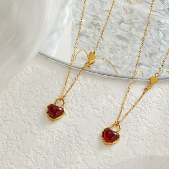 Wholesale Jewelry Light Luxury Romantic Titanium Steel Heart Shape Agate Inlay Necklace