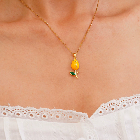 Wholesale Jewelry Light Luxury Style Flower Tulip Copper Clavicle Chain Necklace With Mixed Gemstone Setting And Electroplating