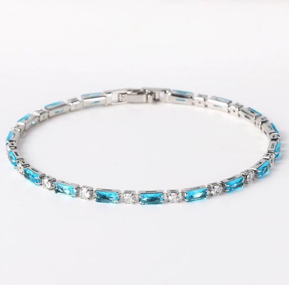 Wholesale Jewelry Light Luxury Style Geometric Copper 18K Electroplated Necklace Bracelet Three Piece Set For Women
