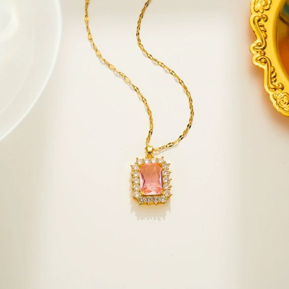 Wholesale Jewelry Light Luxury Style Geometric Titanium Steel Pendant Necklace With Diamond Design And Water Wave Chain