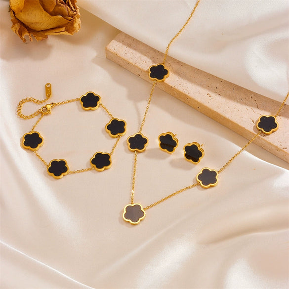 Wholesale Jewelry Light Luxury Style Titanium Steel Geometric And Five Leaf Flower Electroplated Three Piece Jewelry Set For Women